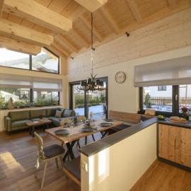 Wetzstoa Chalet in Unterammergau mit Sauna und Whirlpool, Hotel in Unterammergau