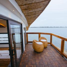Double Decker Houseboat