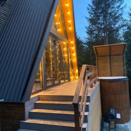 The Sunset Cabin будиночок з Чаном Чан не входить у вартість, hotel a Zhuraky