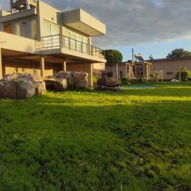Casa Nature View Golf Sierra de los Padres Mar del Plata, hotel in Sierra de los Padres