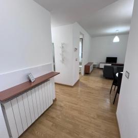 Apartamento en Sabiñánigo para grupos con gran terraza