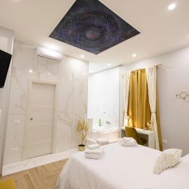 Enchanting Suites Salerno, hotel di Salerno