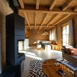 Chalet Chäserrugg - Luxury, Sauna, Whirlpool & Mountain View, хотел в Вилдхаус