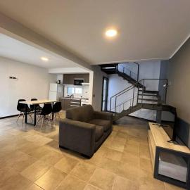 Duplex hasta 5 personas en hermosa zona T3, Hotel in Guaymallen