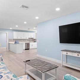 Palm Retreat - 3BR Cottage at the Palmview Inn of Sanibel Island with Bikes