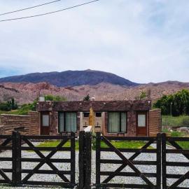 Cielos de Maimará, hotel u gradu Maimara