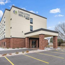 Cobblestone Hotel & Suites - Mosinee，Mosinee的飯店