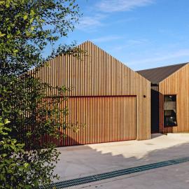 Scandinavian beach house!, hotel in Port Lincoln