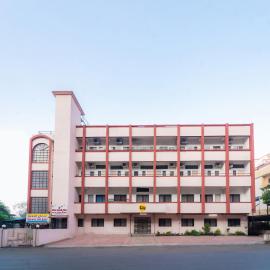 Itsy Hotels Mansi, hótel í Nashik