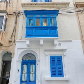An amazing 2BR home with a special private rooftop by 360 Estates
