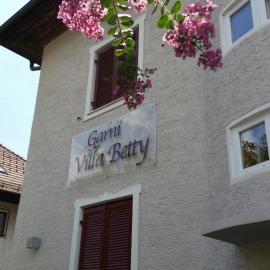 Garni Villa Betty, hotel in Merano