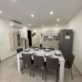 Orchidea Appartment, Hotel in Għajnsielem