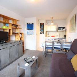 Appartement 2 pièces + cabine, 6 pers, proche pistes - FR-1-340-275