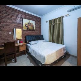 Homestay dwi prasetyo, hotell i Kembanglimus