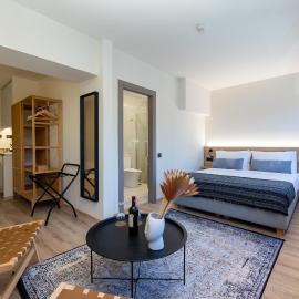 Athens Airport Living spaces, hotel sa Spata