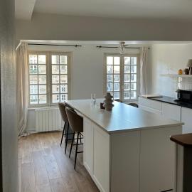 Spacieux appartement au coeur du centre historique de Dinan, hotel sa Dinan
