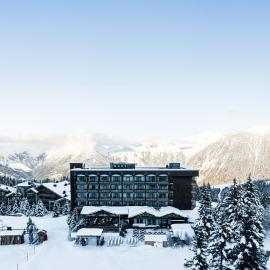 Alpes Hôtel du Pralong, хотел в Корчевел