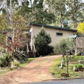 Christensen Lodge, hotel in Merrijig