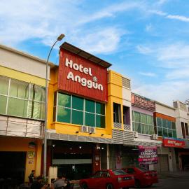 Swing & Pillows - Anggun Hotel Seri Iskandar, Ipoh, hotel di Seri Iskandar