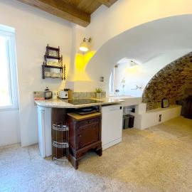 Casa del Castello Sleeps 4 Isolabona Italy