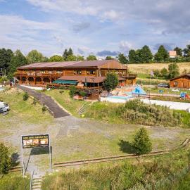 Sport-hotel Šibeniční vrch, hotel en Mnichovice