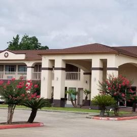 HomeBridge Inn and Suites, hotel u gradu Bomont
