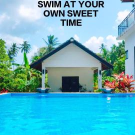 Captain's Cabin Resort - Naval Heritage (Swimming Pool), khách sạn ở Kota Bharu