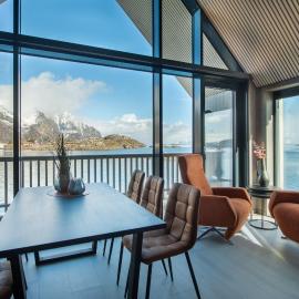 CornerView Apartment Henningsvær, Hotel in Henningsvær