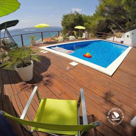 Apartments Mistral, hotel in Mimice