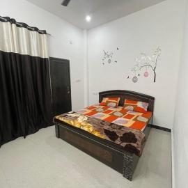 Rukmani Villas, hotel in Mathura