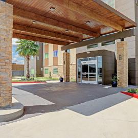 Garner Hotel Houston - Westheimer by IHG