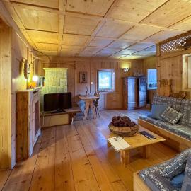 Ciasa De Doni, khách sạn ở Pozza di Fassa