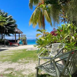 Huahine Beach House, hotel em Fare