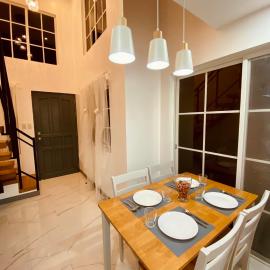 Casa Amelita Malolos, hotel en Santa Rita