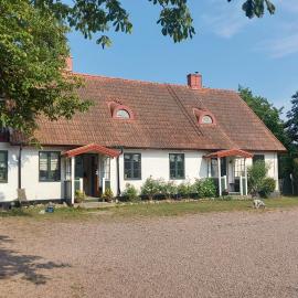 Lantligt och lugnt boende nära natur och stad