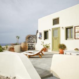 Sunlight Cave Agrilia, hotel i Therasia