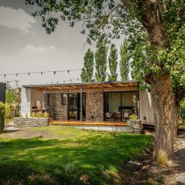 Lodwine Lodge Apartments