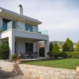 Villa Aggemari, hotel sa Apidias Lakos