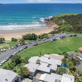 ArtHOUSE Beachfront Accommodation
