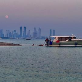 Yacht Experience - Stella Romana, hotel in Dubai