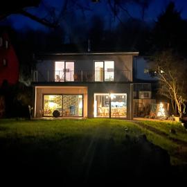 Ferienhaus Waldbaden im Nationalpark Eifel- am Bach, Hotel in Schleiden