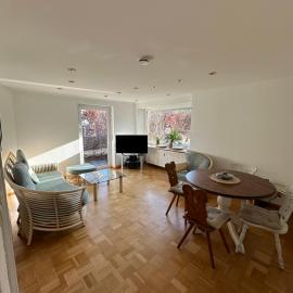 Ammersee Bungalow Verstecktes Juwel in Seenähe, hotel a Utting am Ammersee