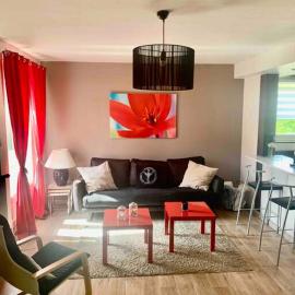 Villa 3 chambres parking et terrasse, hotel in Plaisance-du-Touch
