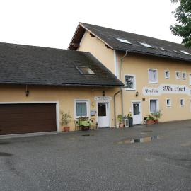 Pension Murhof, готель у місті Gössendorf