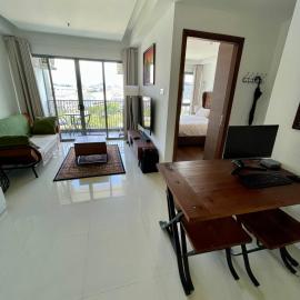 Luxury Apartment, Harbour Bay Residences