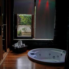 VillaTonia - Suite home، فندق في مولفيتا