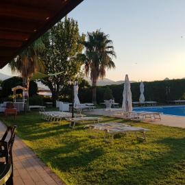 Villa Nasti Luxury Bed Taurasi Room