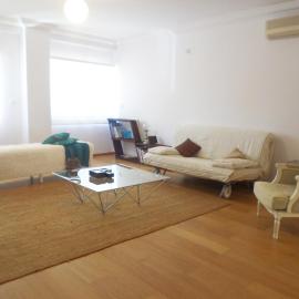 33 José Farinha, hotel Lisszabonban
