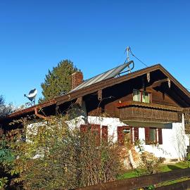 Fewo am Glückswegerl, hotelli kohteessa Marquartstein