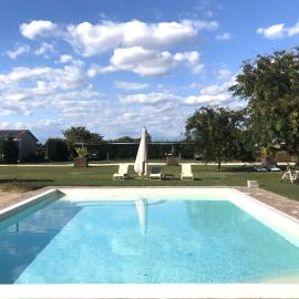 La Foresteria di Borgogelsi Apartments, hotel Sanguinettóban